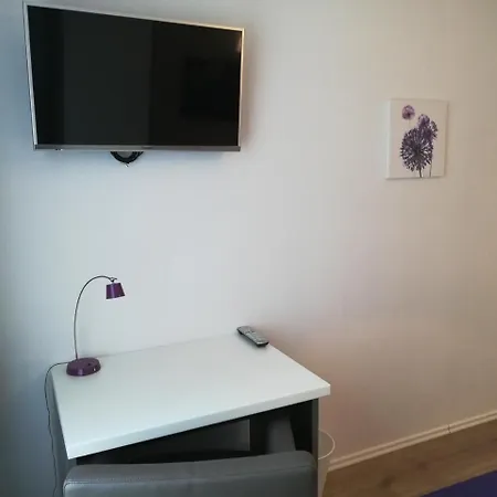 Teamwohnung 1690 Πανσιόν