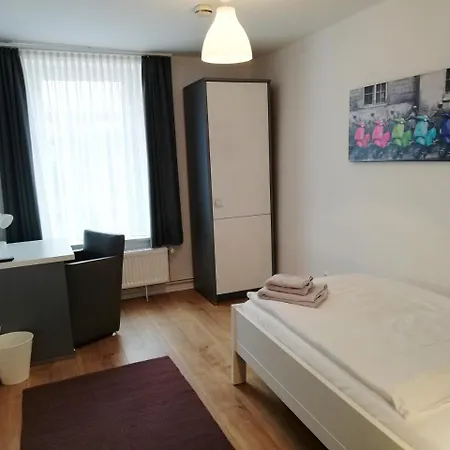 Πανσιόν Teamwohnung 1690 Ρέντσμπουργκ